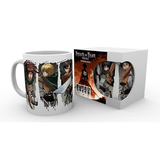 ATTACK ON TITAN – Mug – 320ml – Character Montage - ToyRift