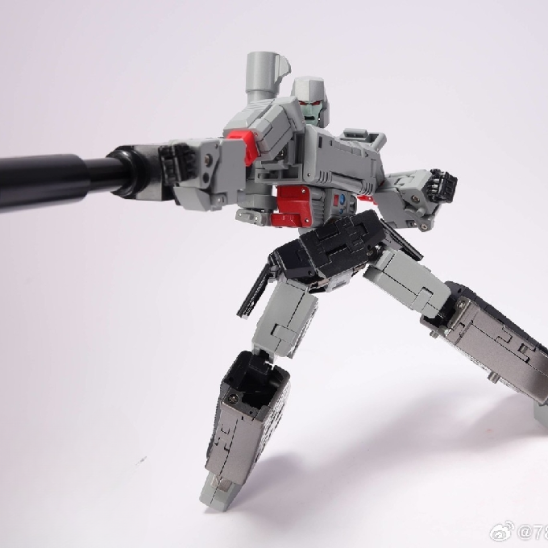 NewAge S-01 Romulus Megatron