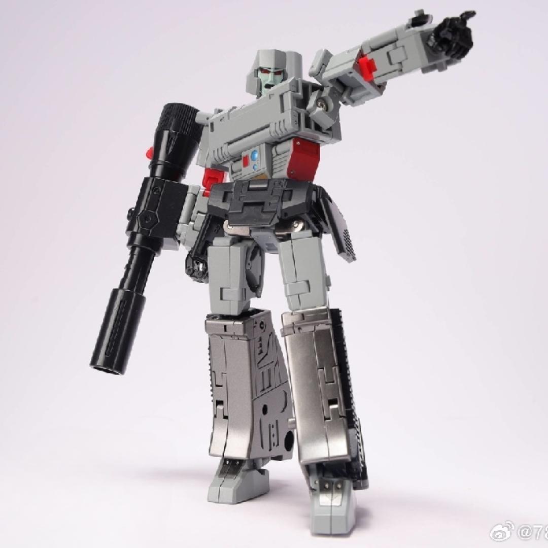 NewAge S-01 Romulus Megatron